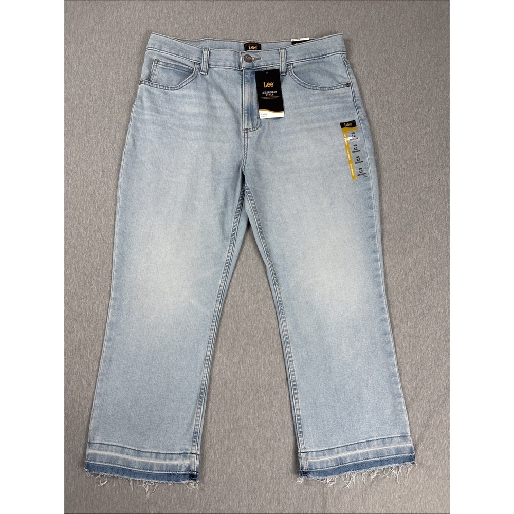 Lee Women's Midrise Distressed Hem Capri Burning Bright Jeans Size 12 Medium